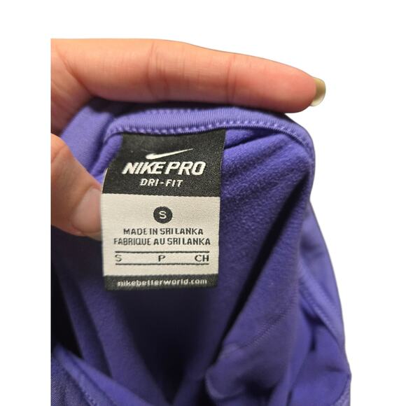 Nike pro dri fit purple half zip sweater, size small - Picture 3 of 3